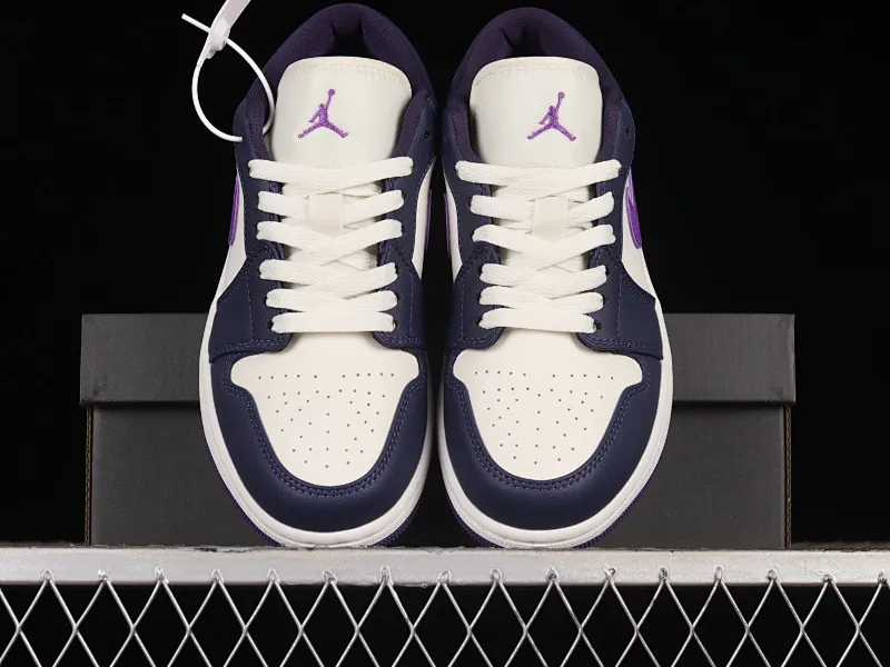 All categories Air Jordan Jordan series basketball shoes Air Jordan 1 Low Z version Air Jordan 1 Low AJ1 Joe 1 white and purple cultural low-top casual sneakers DC0774-502